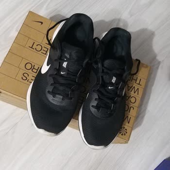 Boyner Ayıplı Nike Ayakkabıyı Değiştirmiyor