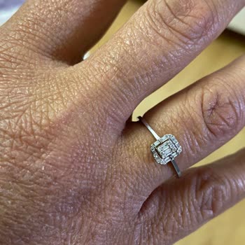 Favori Kuyumculuk Hatalı Tamir İle Görüntüde Bozukluk Var