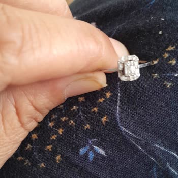 Favori Kuyumculuk Hatalı Tamir İle Görüntüde Bozukluk Var