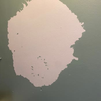 Jotun Boya Boya Lastik Gibi Soyuluyor