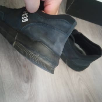 Derimod Ayakkabının İç Topuk Kısmında Çökme