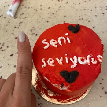 Liva Pastanesi (livashop.com) Pasta Görüntüde Mük Gelince Tırt
