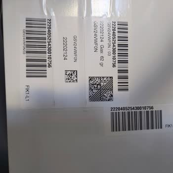 Bosch Store Sold Us a Display Freezer