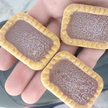 Eti Gıda Sütlü Çikolatalı Bisküvilerde Küflenme Sorunu