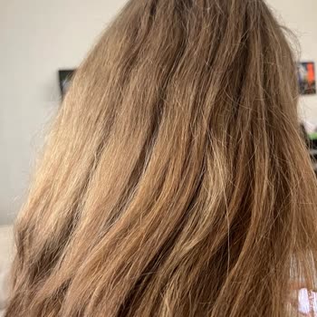 Emma Kuaför Verdiğiniz Paraya Yazık