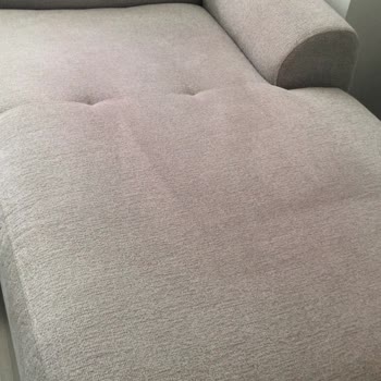 Madame Coco Battaniye Koltuklarımı Mahvetti