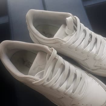 Puma Ayakkabı Tabanı 2 Ayda Kullanılamayacak Hale Geldi