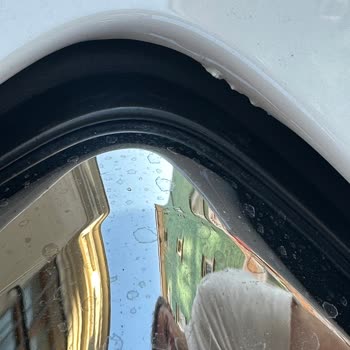 Deceptive Car Purchase and Unresponsive Customer Service at Citroen