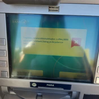 Halkbank ATM Paramı Yuttu