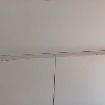 Koçtaş Hasarlı Gelen Bebek Odası Takımı