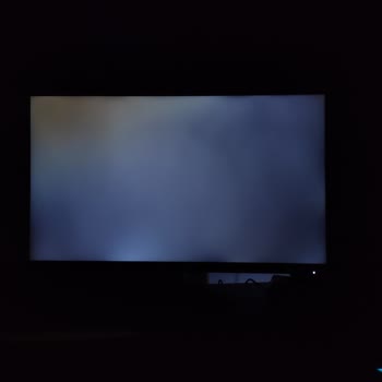 Asus Bilgisayar Arka Işık Sızması