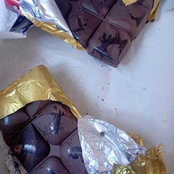 Eti Gıda Çikolata Bozuk Çıkıyor
