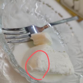 BİM Dondurmadan Kıllar Çıktı!