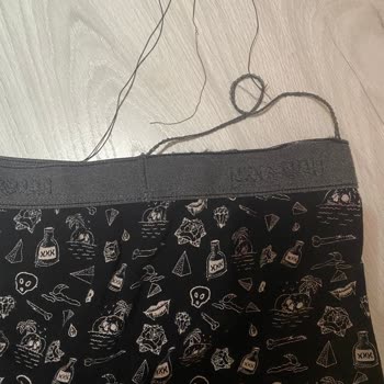 Mavi İlk Yıkamada İpleri Ve Lastikleri Sökülen Boxer Hakkında