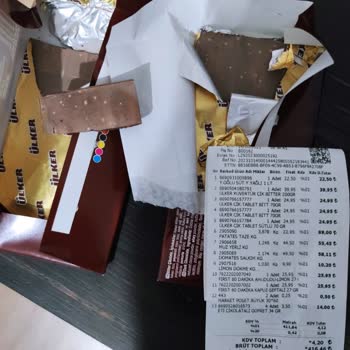 Ülker Küflü Bitter Çikolataları