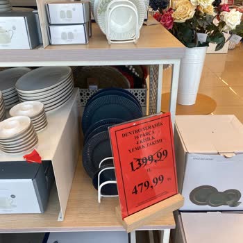 English Home Etikette Fiyattan Yüksek Fiyatlı Ürün Satması