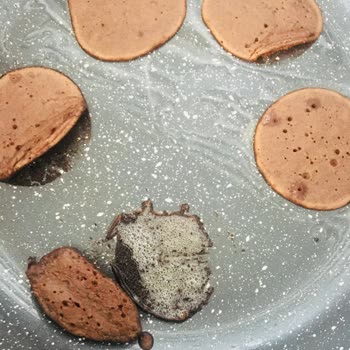 Schafer Yeni Tava Yapıştırıyor