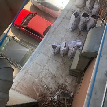 Hocalara Geldik Usulsüz Yapılan Sigara Alanı