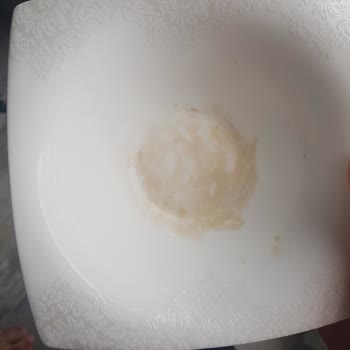 Karaca Züccaciye 62 Parça Yemek Takımında Solma Ve Yemek Lekesi Sorunu