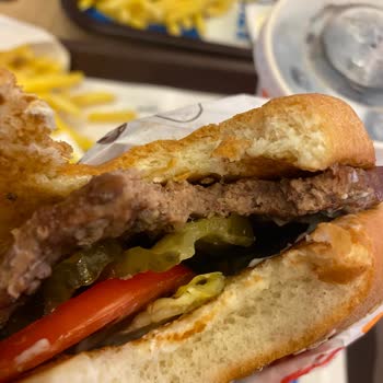 Burger King Yanık Köfte Ve Kağıt Köfte