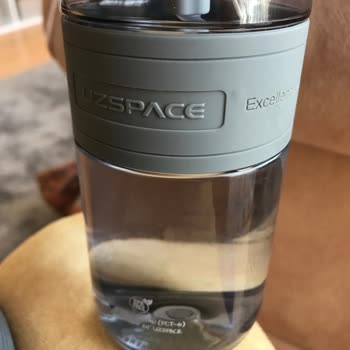 Uzspace Sağlıksız Plastik Kullanıyor