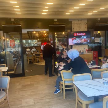 Baydöner İskender Sadece Üniversite Öğrenci Olarak Tanıması