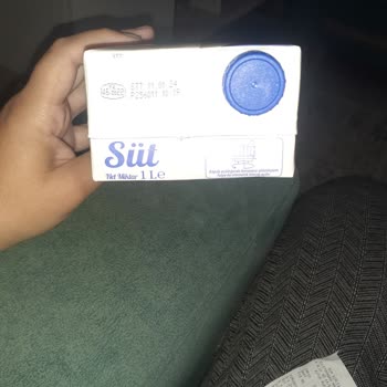 BİM Bozuk Süt