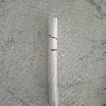 Philip Morris Paketten Çıkan Hatalı Baskı