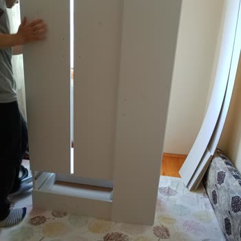 A101 Üç Kapaklı Dolap Kapakları Kapanmıyor