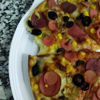 Pasaport Pizza Aldığım Pizza Daha Önce Yenilmiş