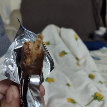 Eti Maximus Ürününden Çıkan Naylon Şikayeti