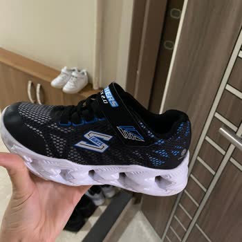 Skechers Marka Ayakkabı Işığı Yanmıyor