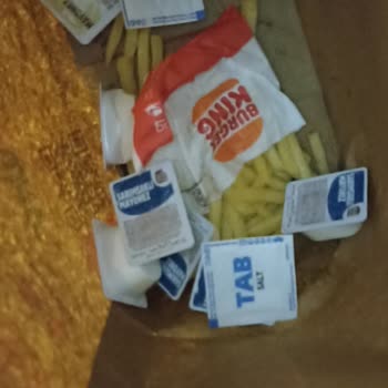 Burger King Sağlıksız Paketleme Soğuk Servis Hizmeti