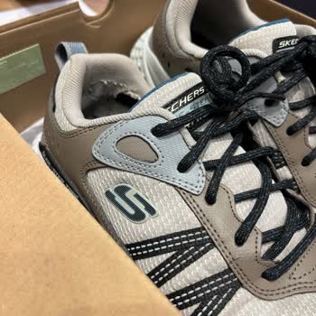 Skechers 1 Ay Gibi Kısa Bir Sürede Ayakkabının İç Astarının Yırtılması