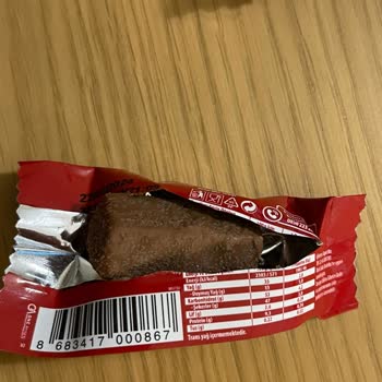 Mayıs 2024 SKT'li Tadelle Çikolata Küflenmiş!