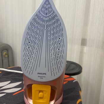 PHILIPS Ev Aletleri Philips Ütümden Kullanırken Ateş Çıktı