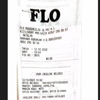 FLO Ayakkabı FLO, Aldığım Ayakkabı Yanlardan Açıldı.