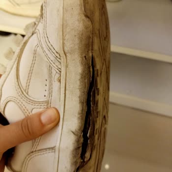 Stradivarius Ayakkabılar Çabuk Deforme Oldu