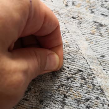 Bülent Halıcılık Ya Defolu Ürün Ya Da Halı Sökülüyor.