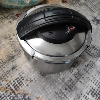 Schafer Düdüklü Tencerenin Patlaması