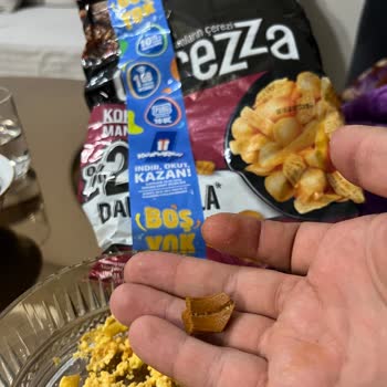 Çerezza İçerisinden Kiremit Taşı Çıktı