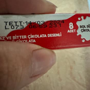 Eti Gıda Çikolatanın İçinden Kurt Çıktı