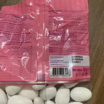 BİM Marketten Alınan Buono Çikolatadan Çıkan Kozalı Kurt