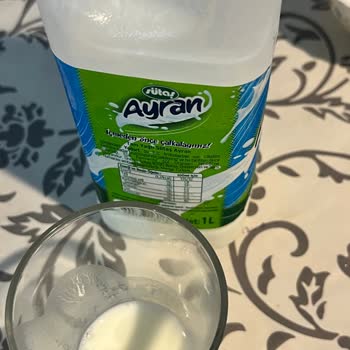 Sütaş Ayran Şişe Mavi Kapağı Dökülüyor