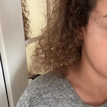 Toprak Şeker Kuaför Kıvırcık Doğal Saçlarımı Bozdular