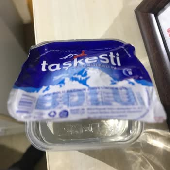 Taşkesti Su Taşkesti 200ml Su Bardak Kapaklarında Alüminyum Oksitlenmesi. Sağlık