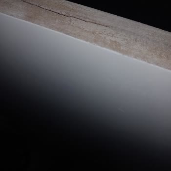 Rönesans Mobilya Gardırobun Kapağının Ustu Boyanmamış Olması Coğu Şeyi Savsaklamaları