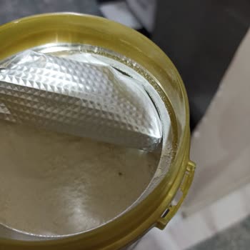 Baby Goat Bebek Maması İçinde Güve (böcek) Oluştu