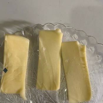 Binvezir Peynir Renk Olarak Beni Rahatsız Etti