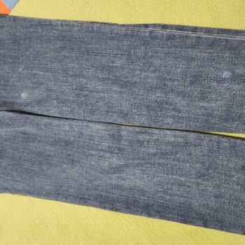 GAP Defolu Kusurlu Hatalı GAP Jean Ürünleri İndirimli Olarak Satılıyor